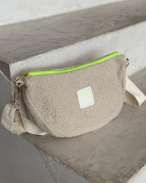 Crossbody Bag aus TEDDY Bouclé-Fleece NATUR