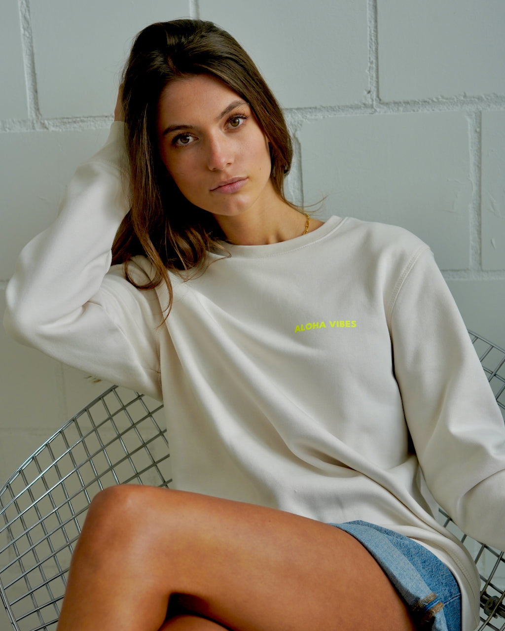 ALOHA VIBES Sweater