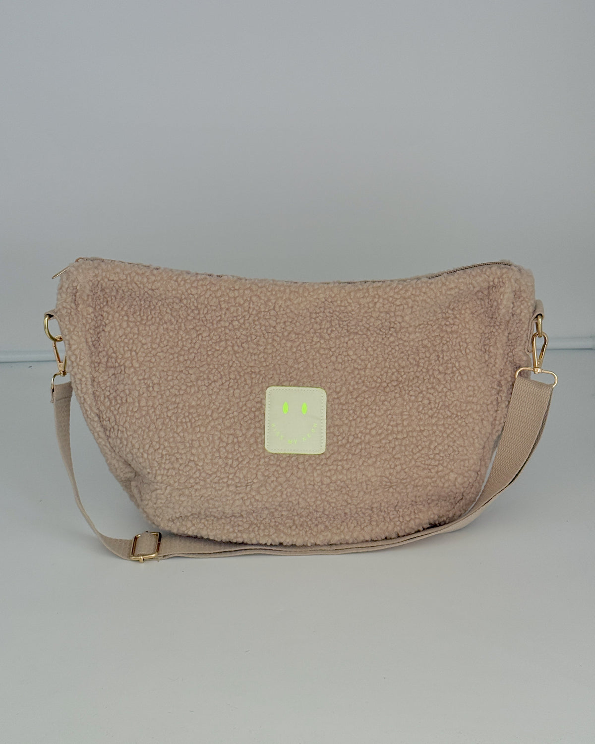 TEDDY HALFMOON CROSSBODY BAG SAND