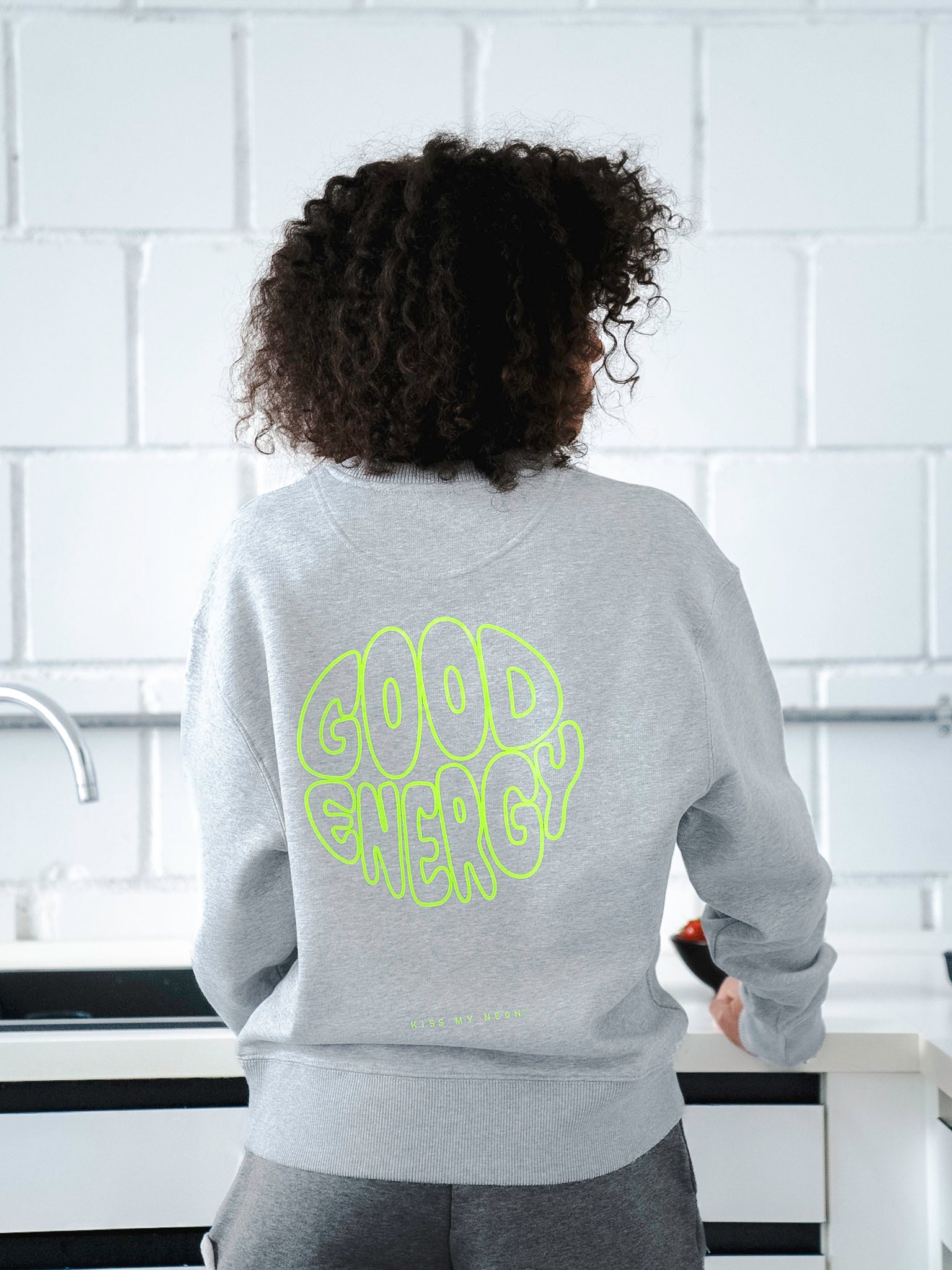 GOOD ENERGY Oversized Sweater