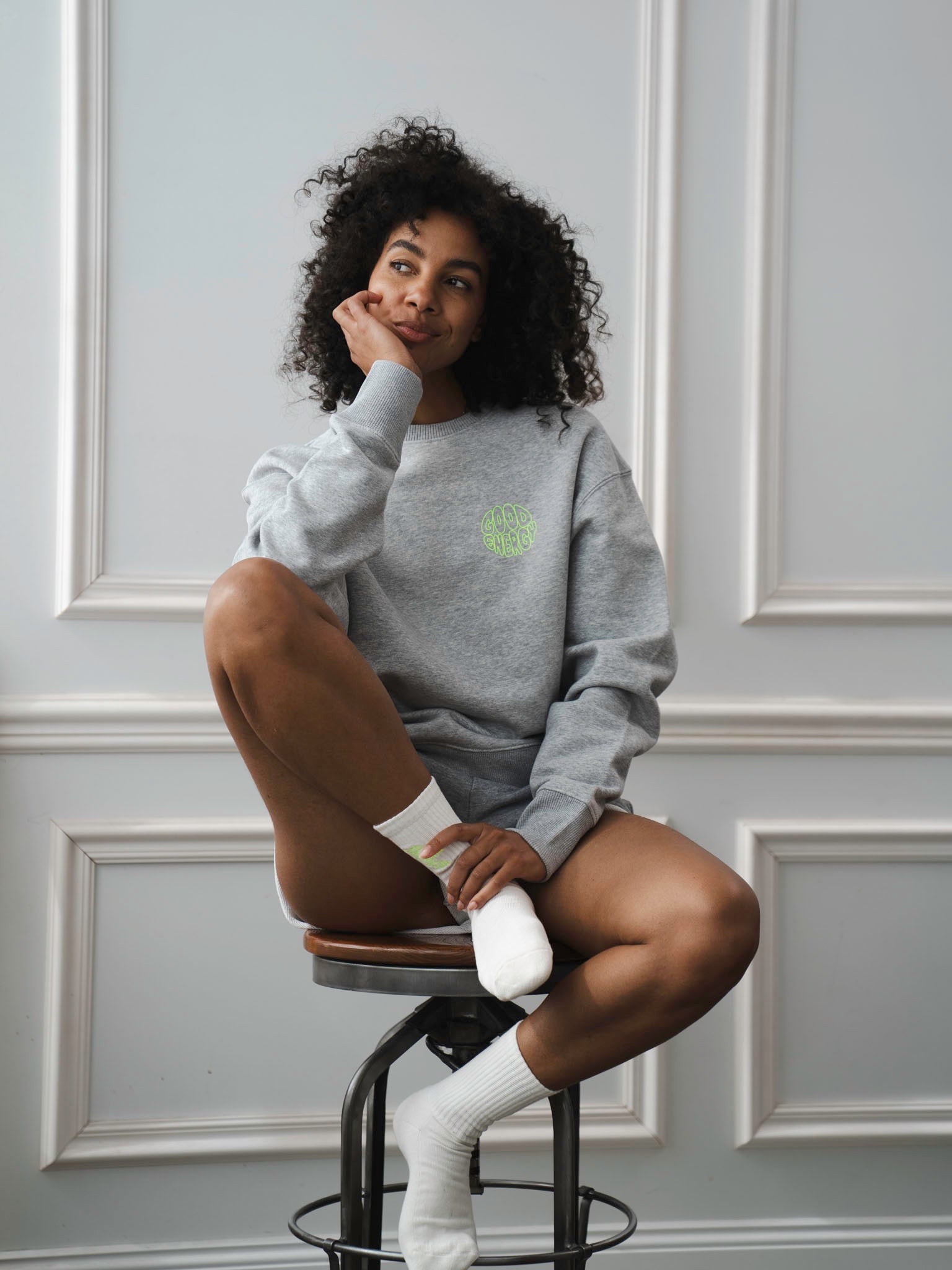 GOOD ENERGY Oversized Sweater