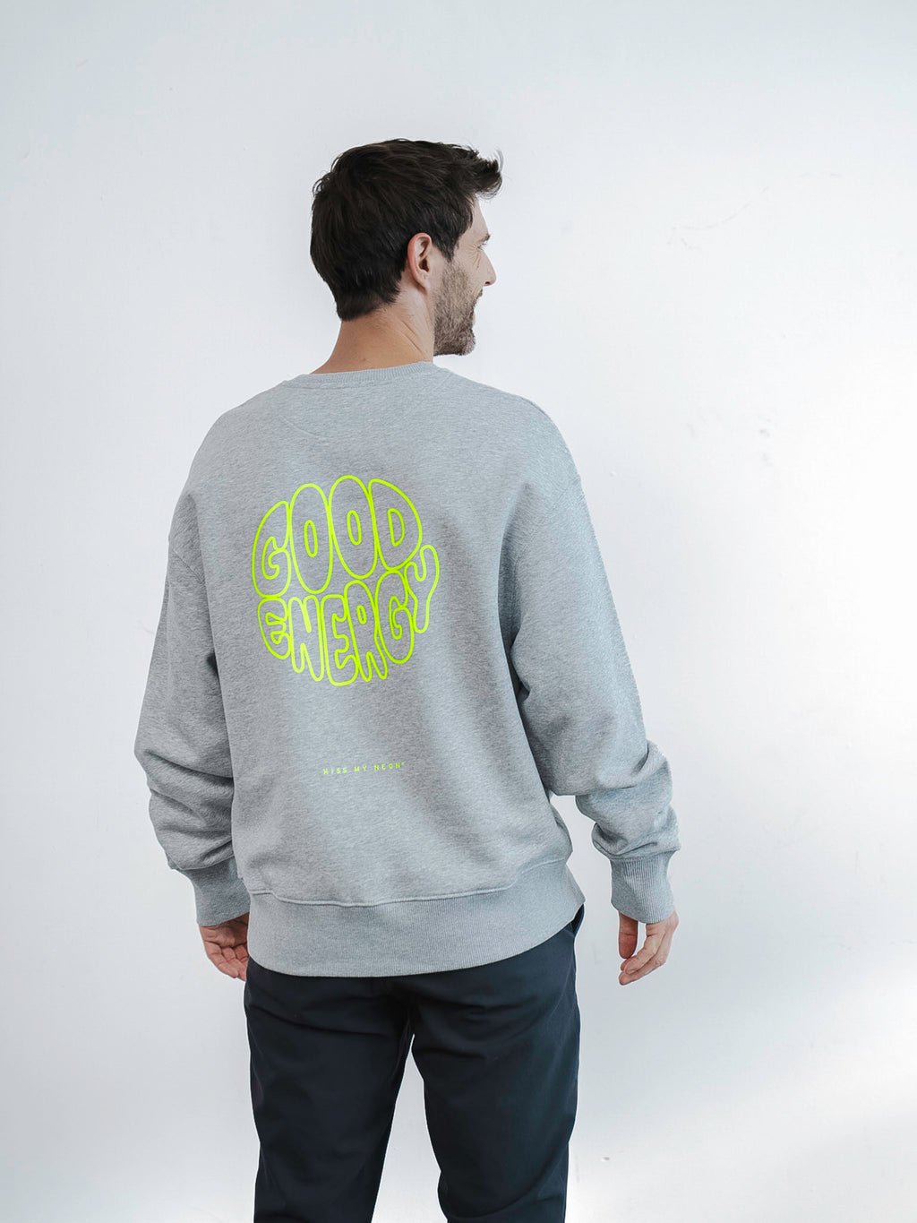GOOD ENERGY Oversized Sweater