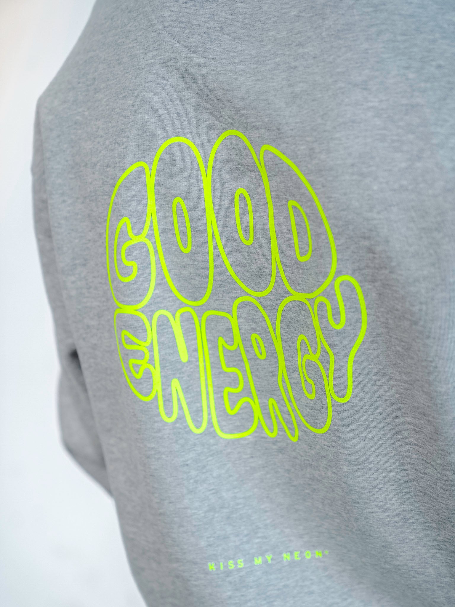 GOOD ENERGY Oversized Sweater