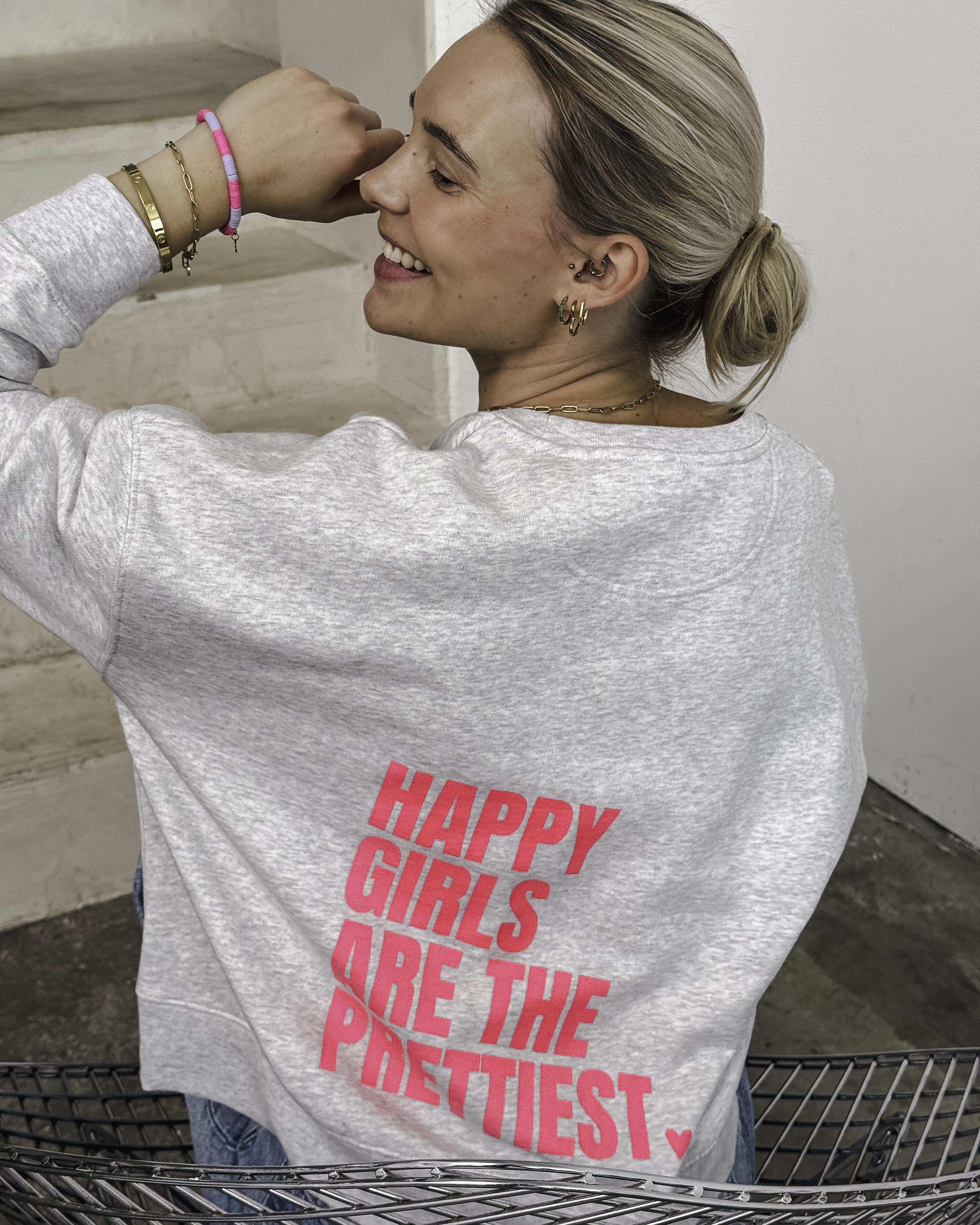 HAPPY GIRLS Sweater