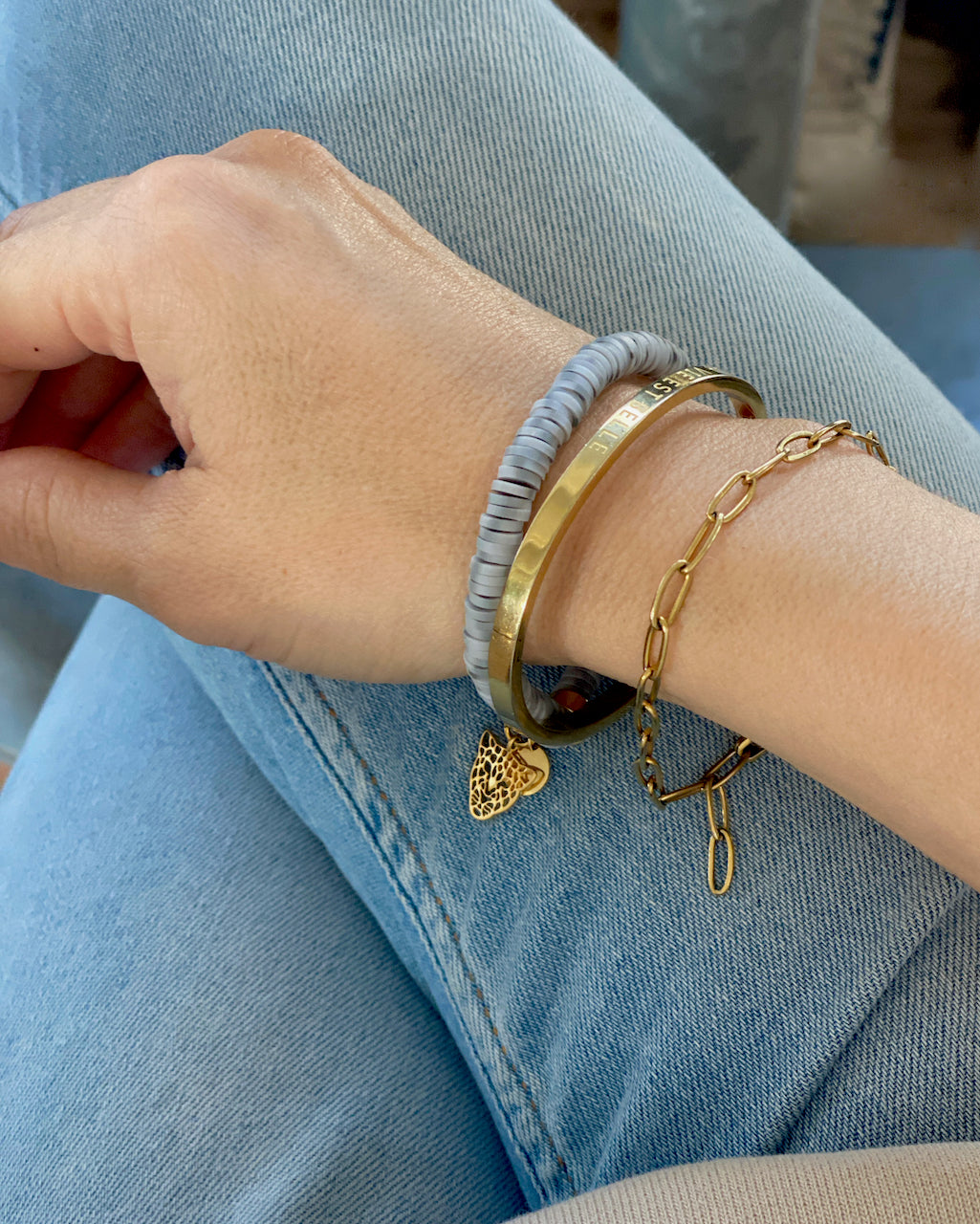 LA VIE EST BELLE Armreif Gold