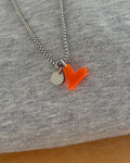 ACRYL HEART NECKLACE ORANGE SILVER