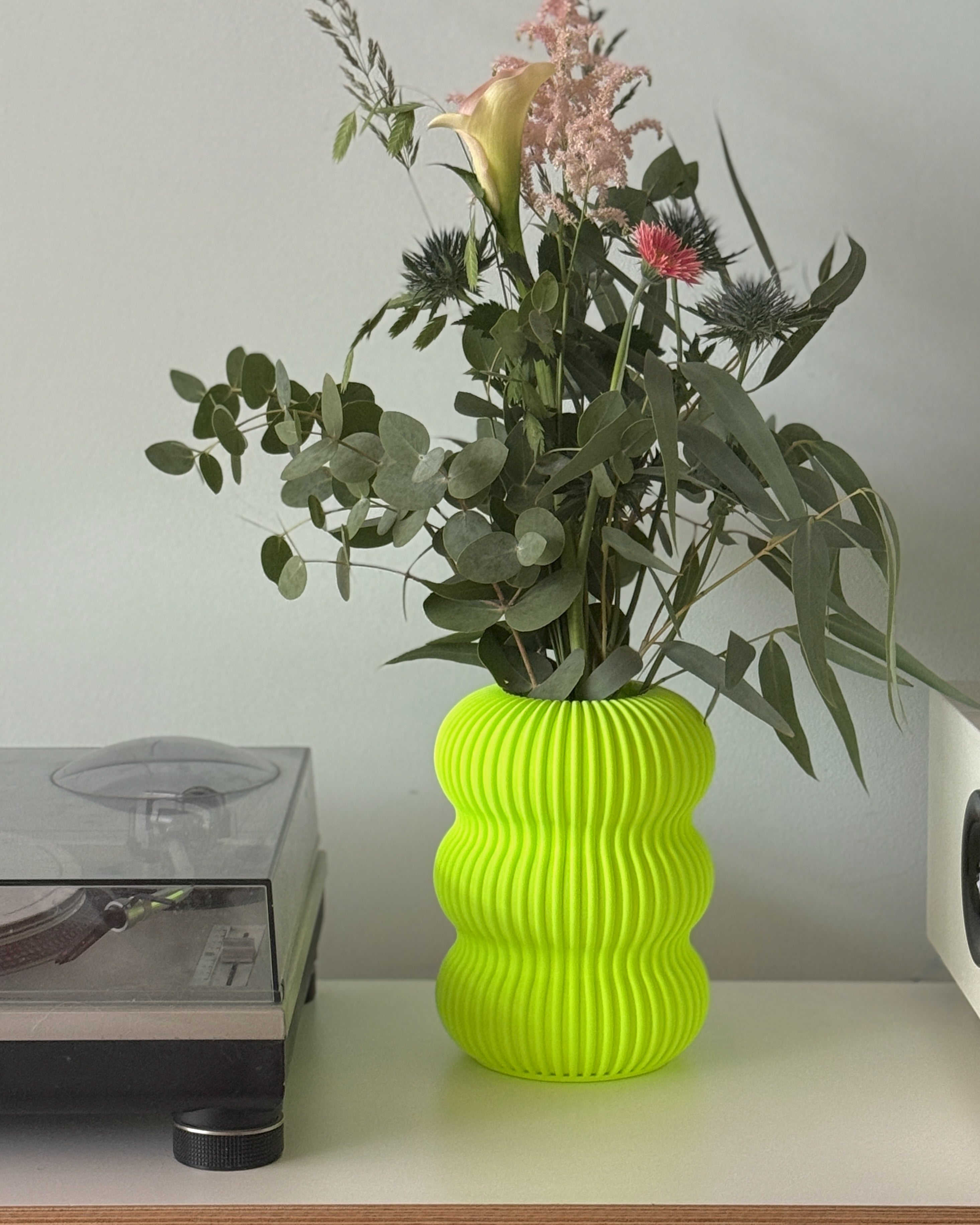 Vase BERTA neon yellow