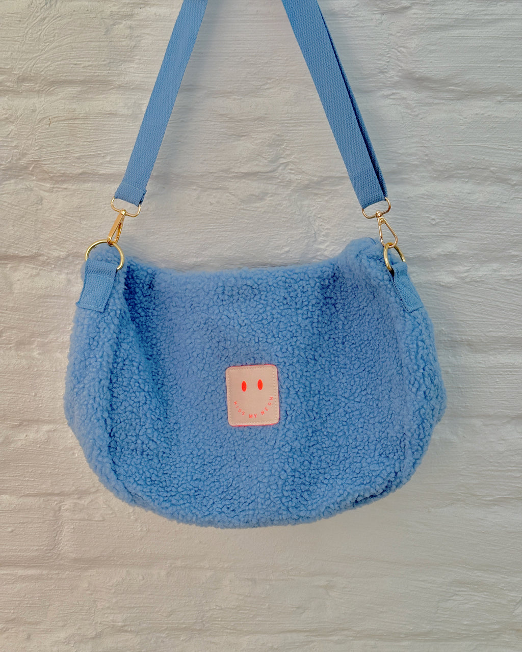 TEDDY HALFMOON CROSSBODY BAG BLUE