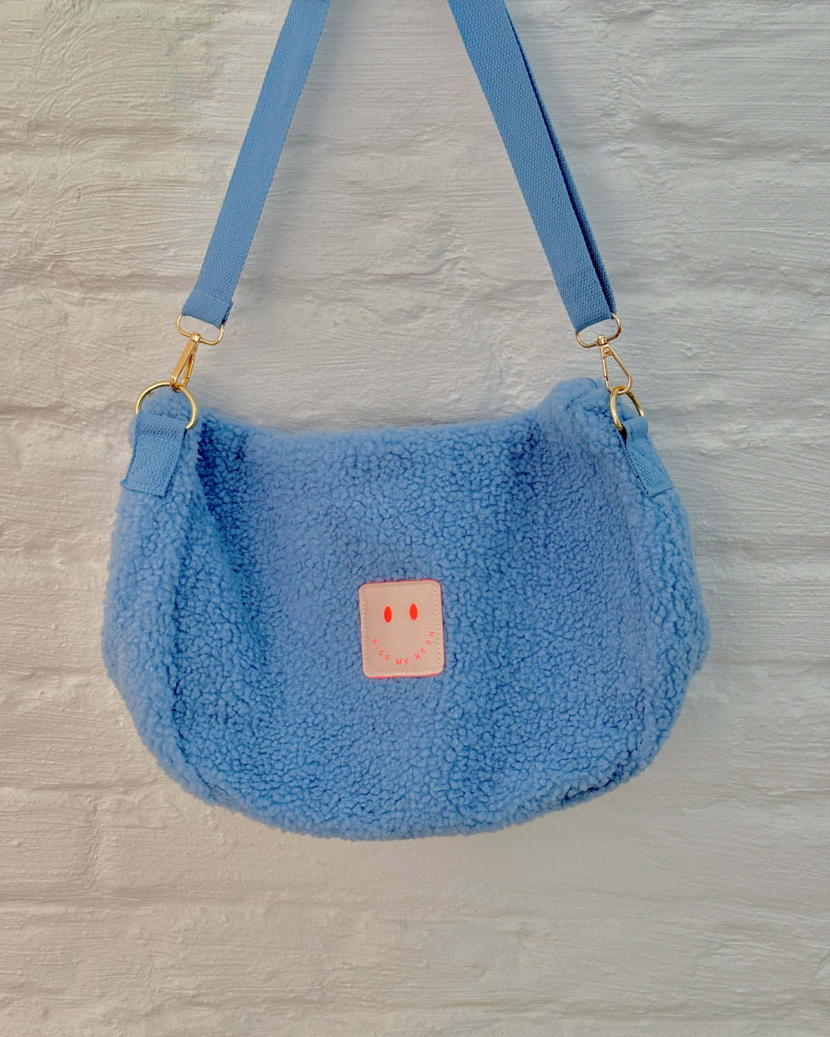TEDDY HALFMOON CROSSBODY BAG BLUE