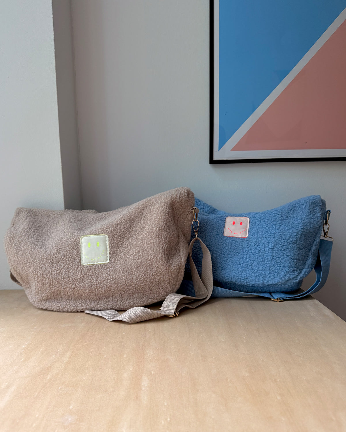 TEDDY HALFMOON CROSSBODY BAG SAND