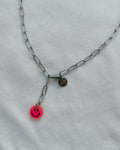 SOHO SMILEY CHAIN PINK SILVER