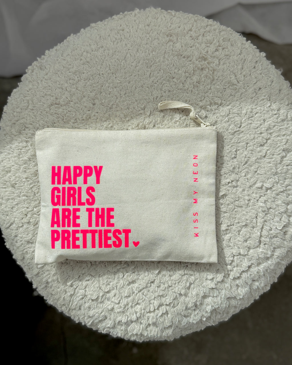 HAPPY GIRLS Pouch