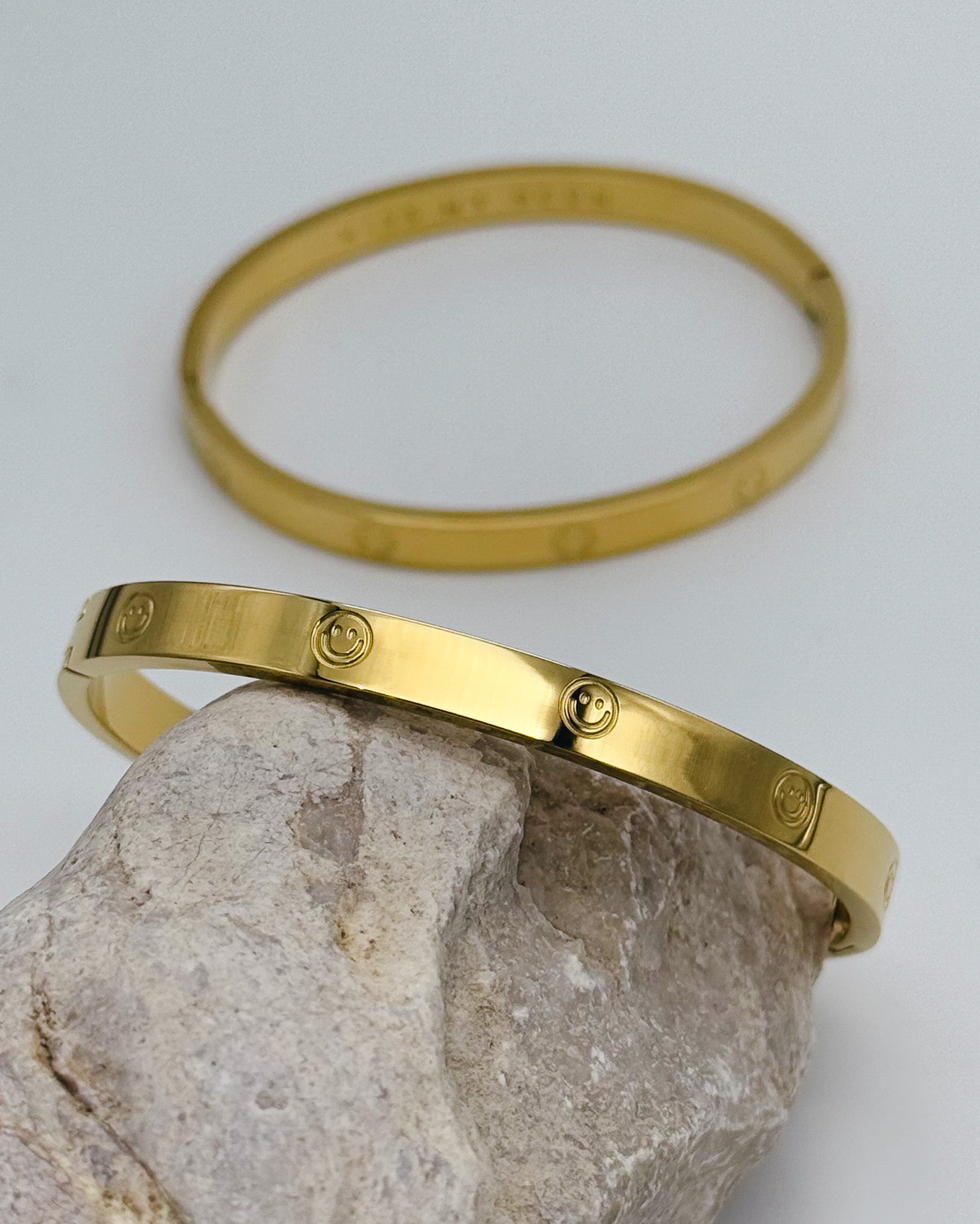 SMILE Armreif GOLD