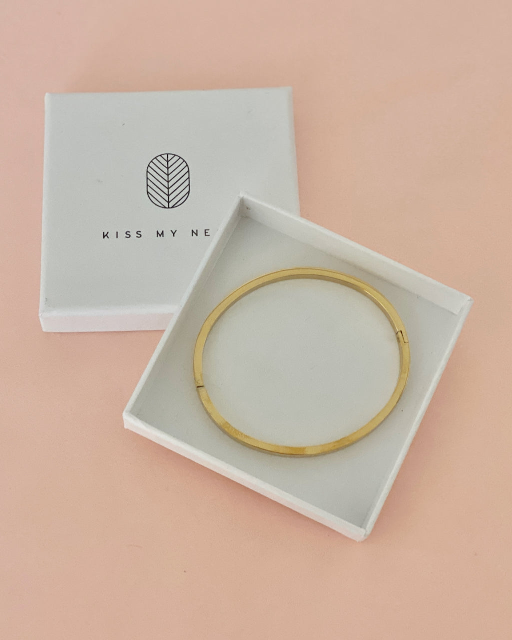 LA VIE EST BELLE Armreif Gold