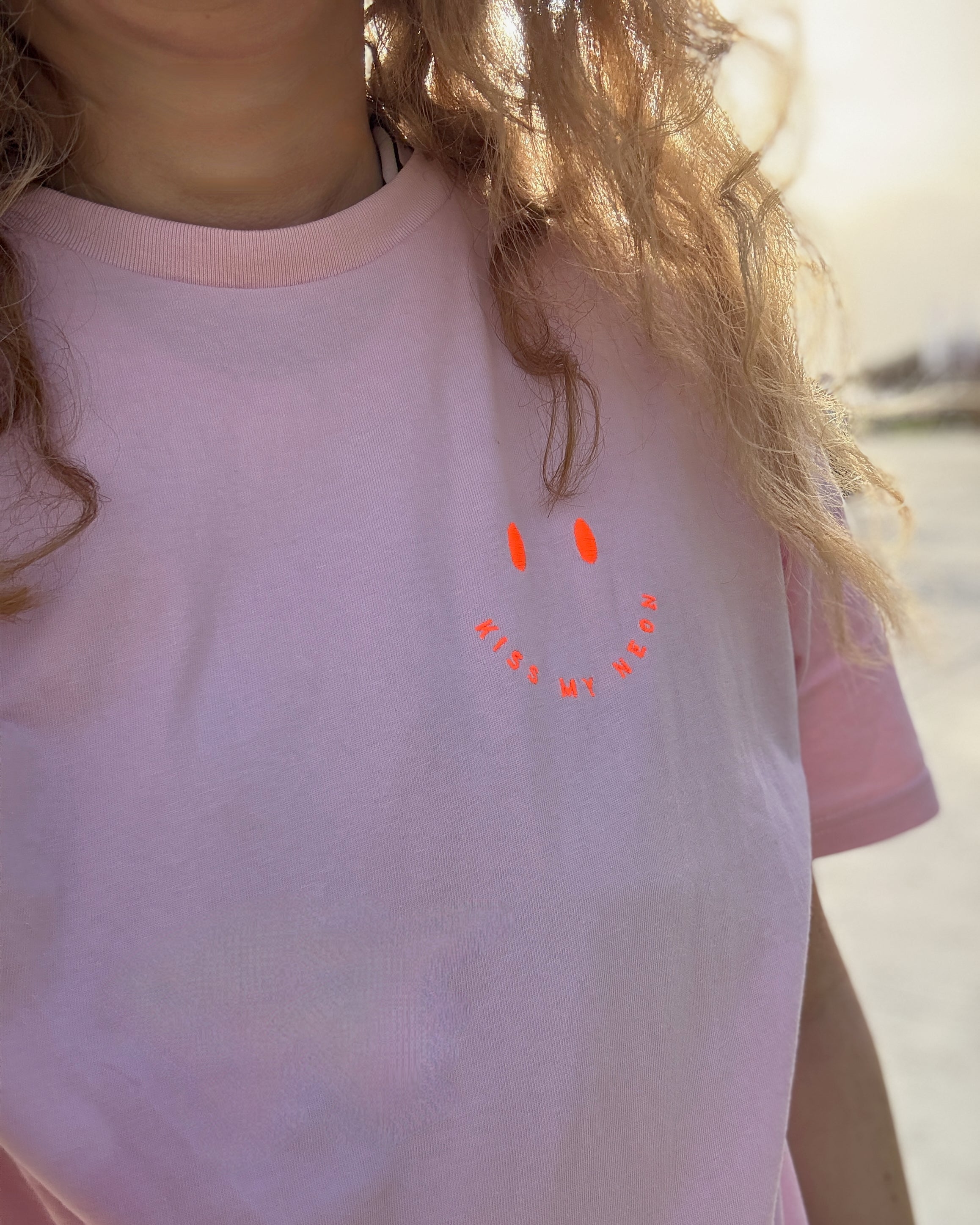 SIGNATURE SMILE T-SHIRT