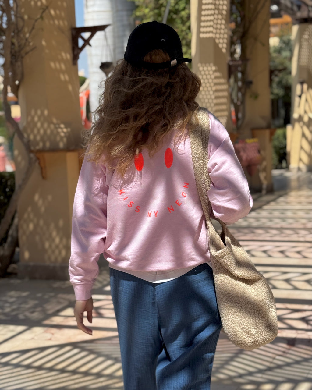 SIGNATURE SMILE Sweater