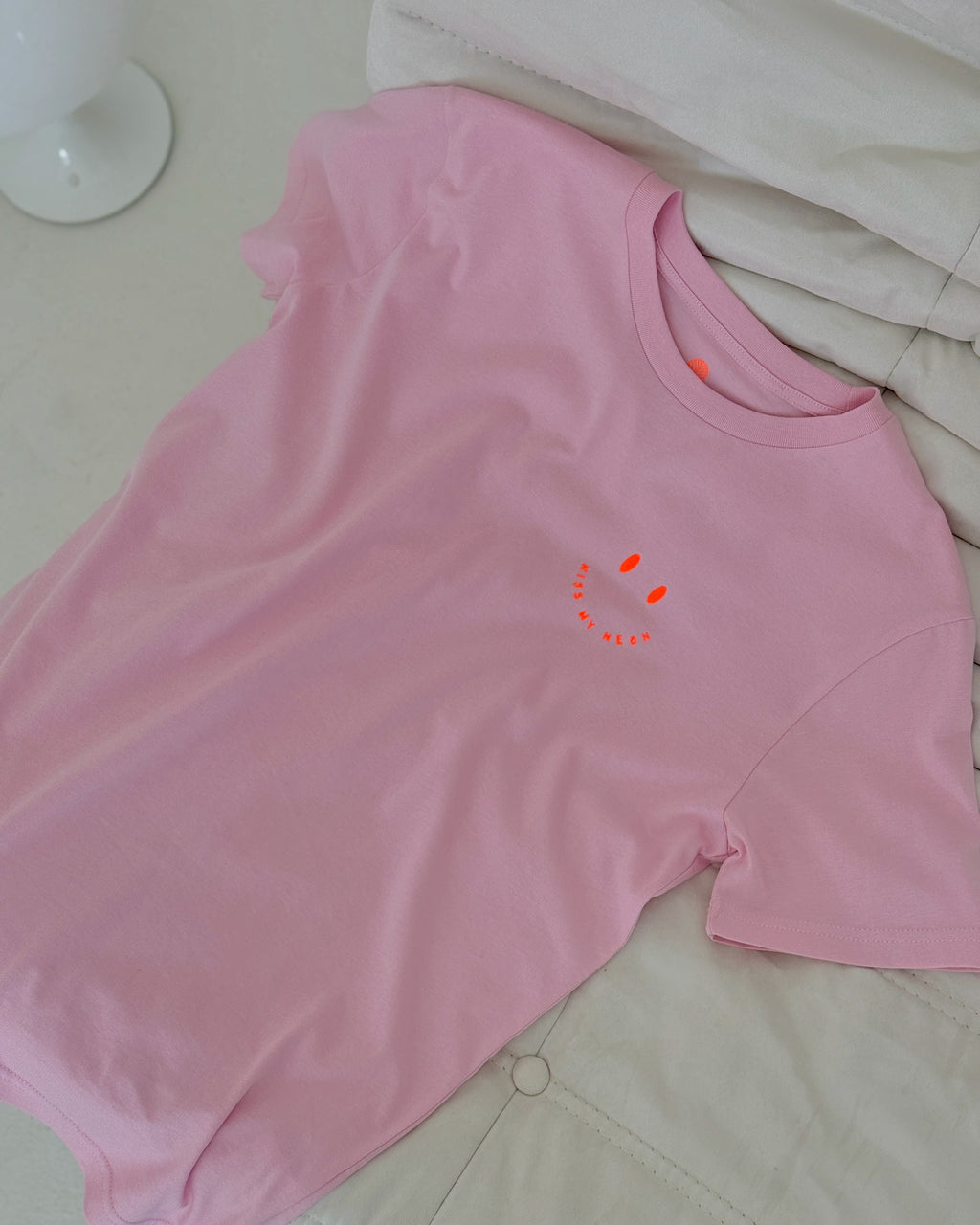 SIGNATURE SMILE T-SHIRT