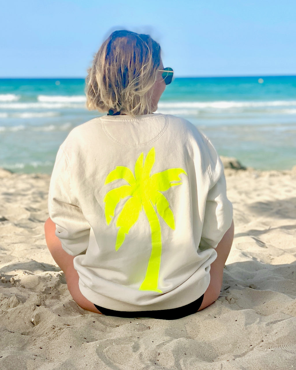 ALOHA VIBES Sweater