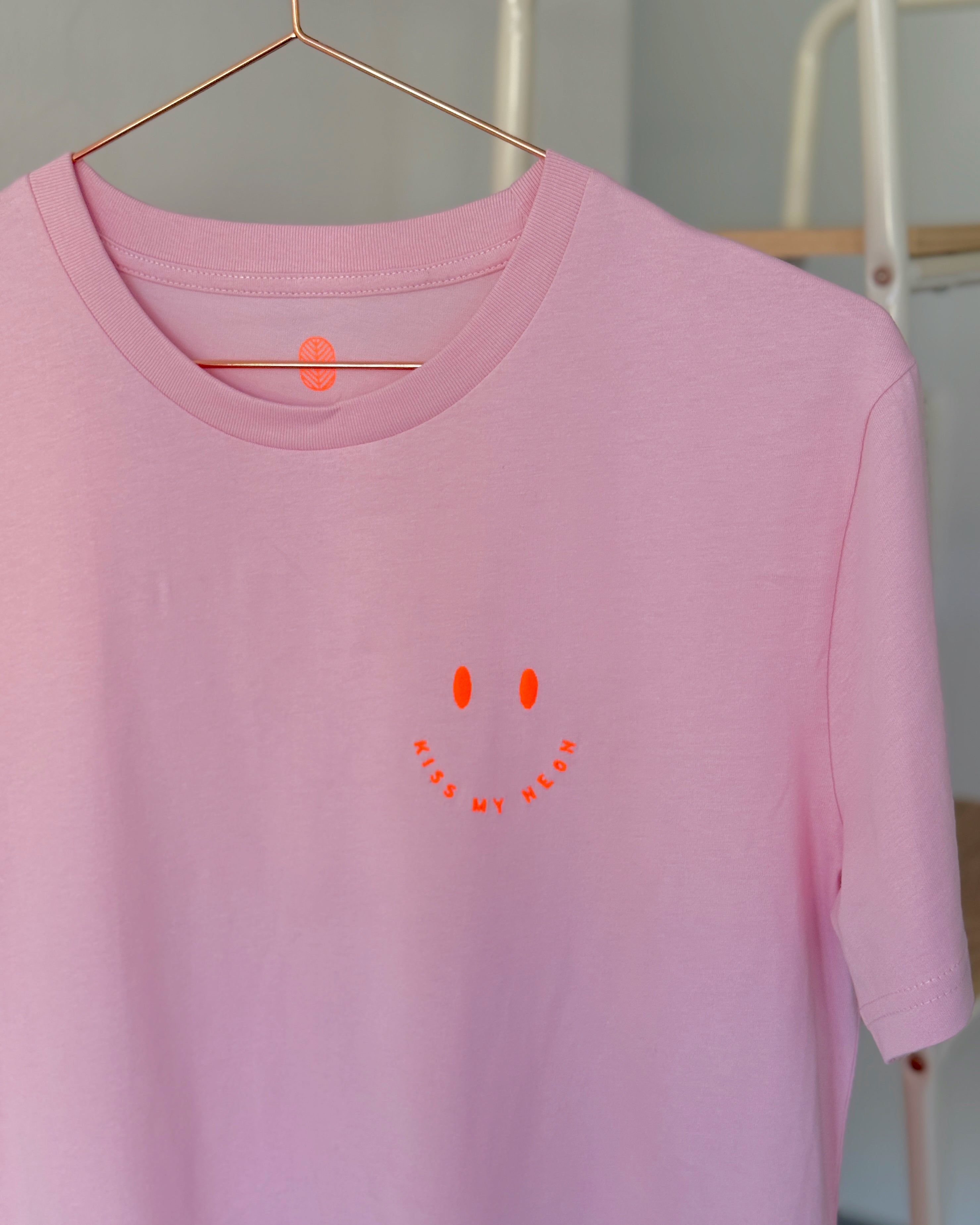 SIGNATURE SMILE T-SHIRT