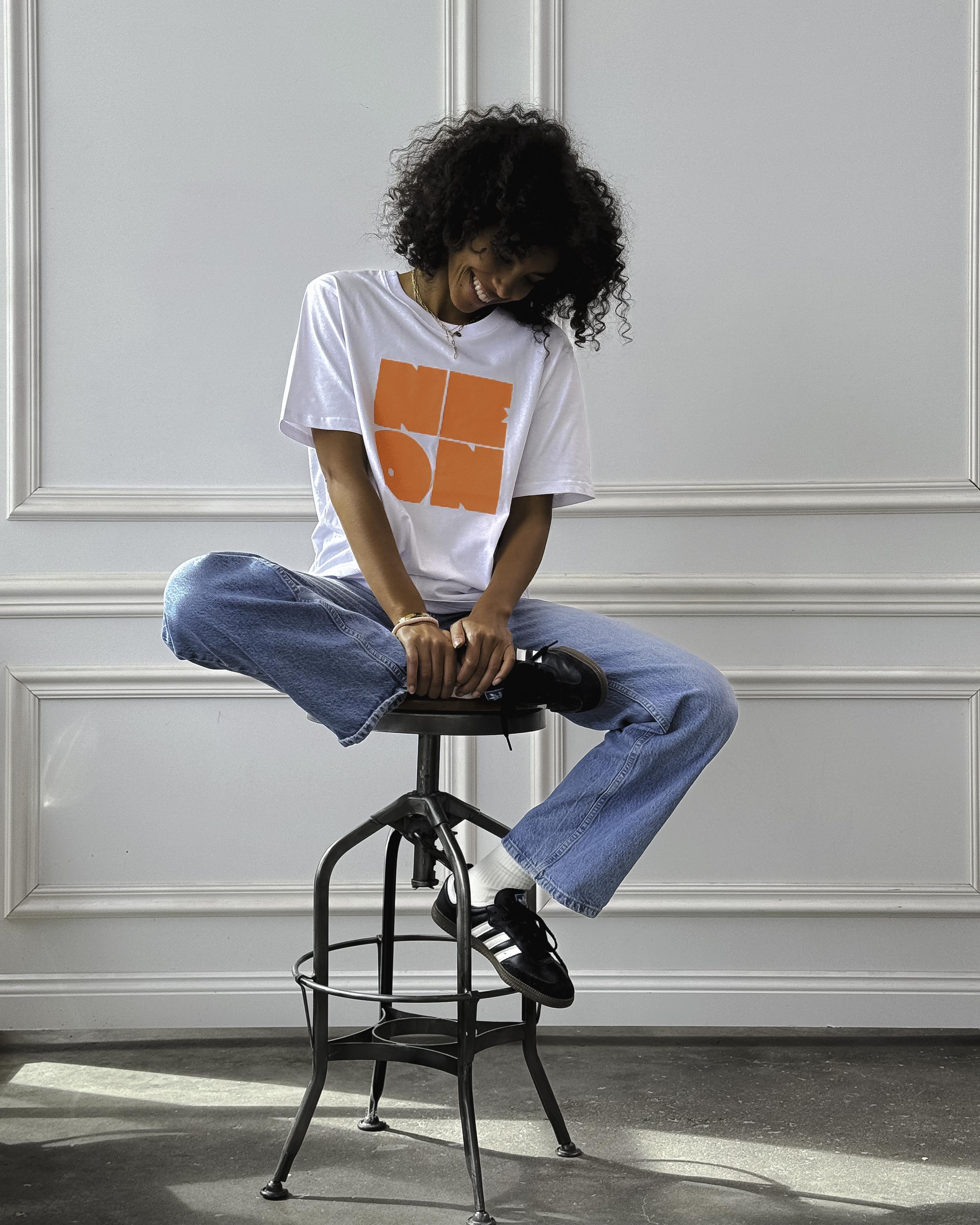 NEON SQUARE T-Shirt – Kiss My Neon