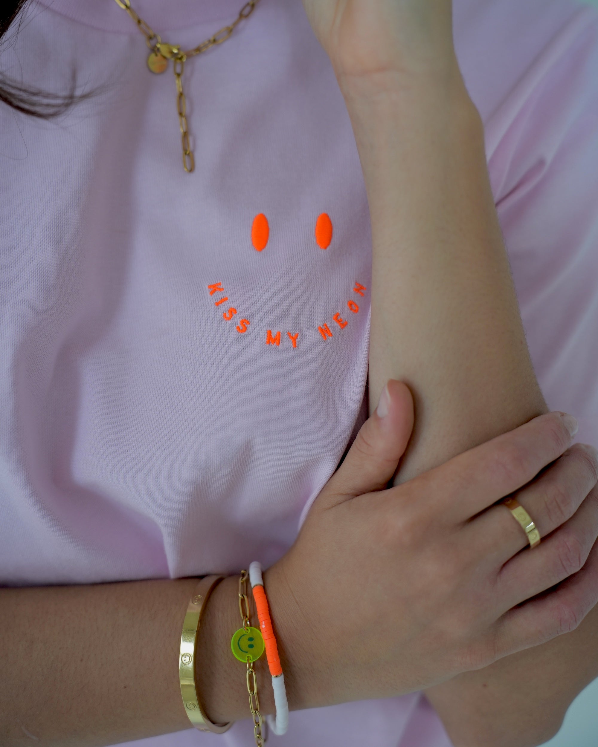 SIGNATURE SMILE T-SHIRT