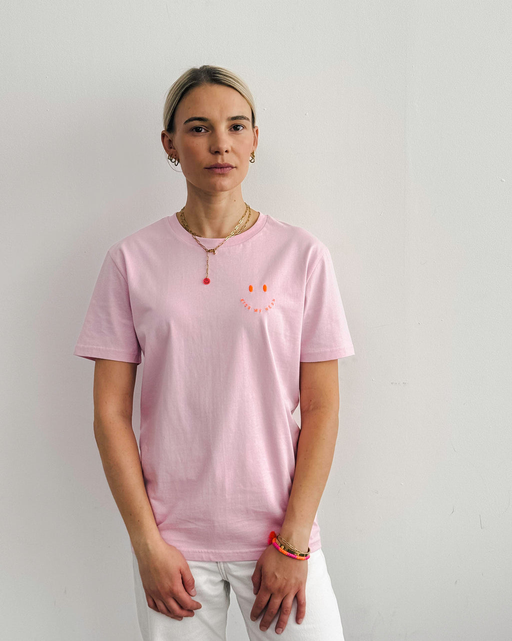 SIGNATURE SMILE T-SHIRT