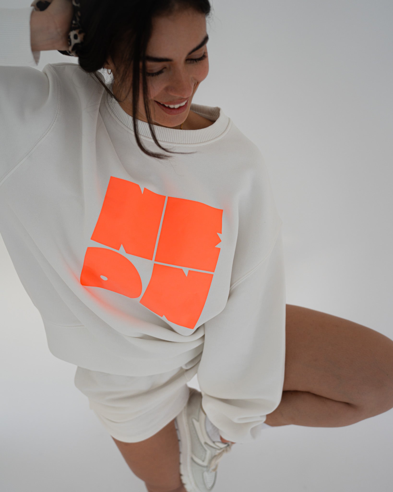 NEON SQUARE Sweater