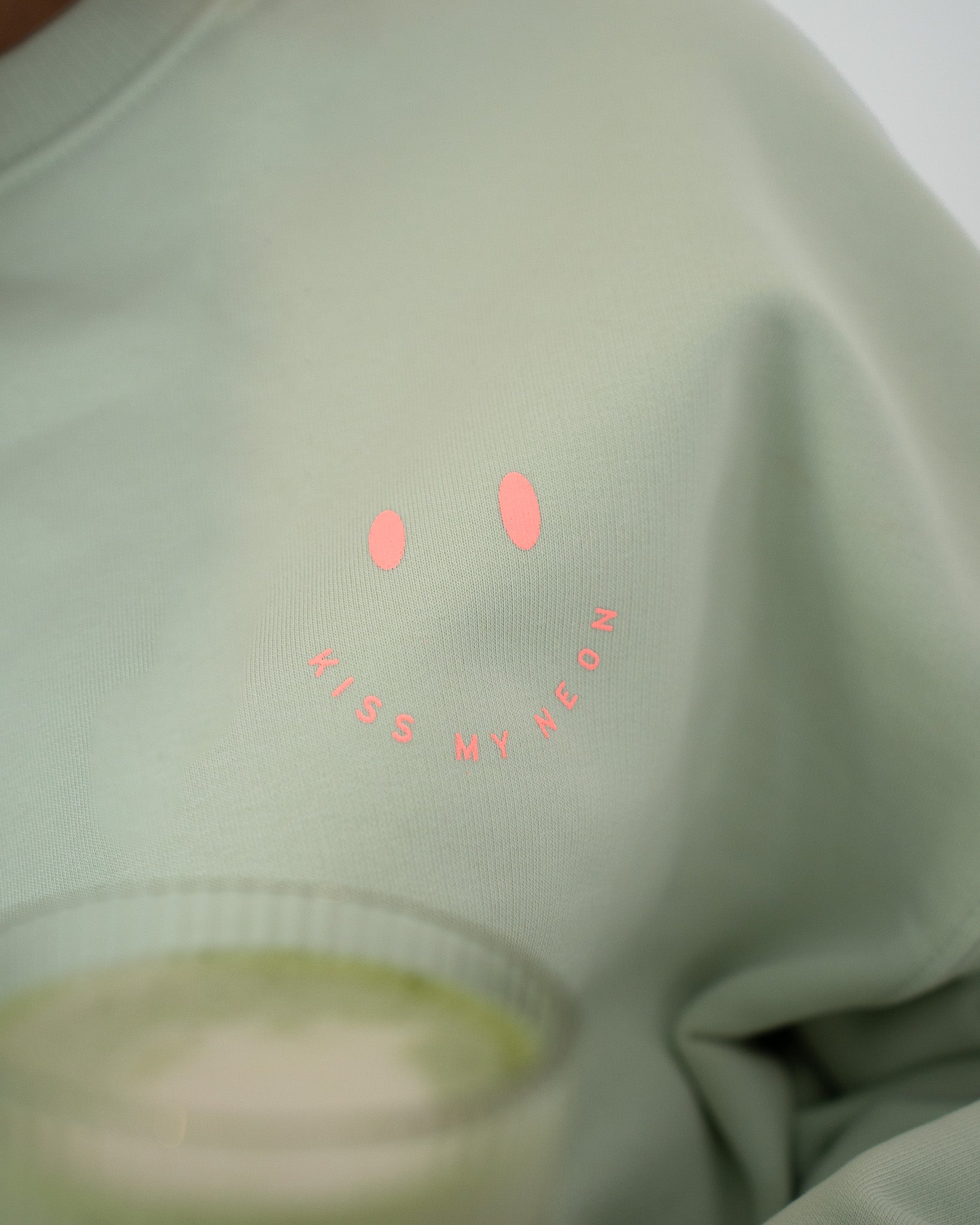 SIGNATURE SMILE Oversized Sweater