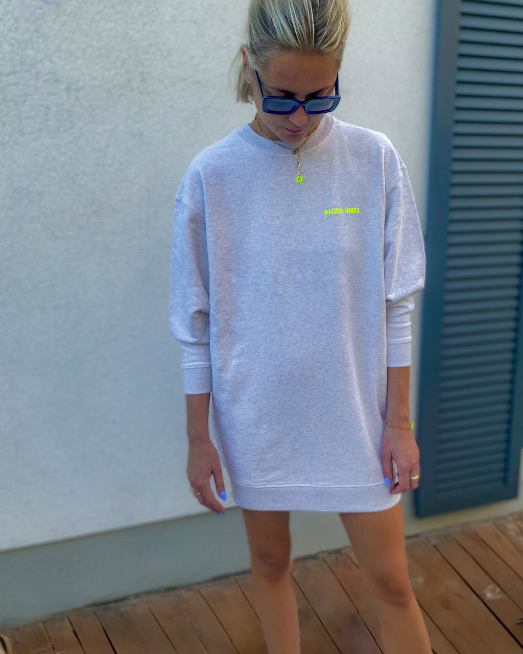 ALOHA VIBES Oversized Sweatkleid