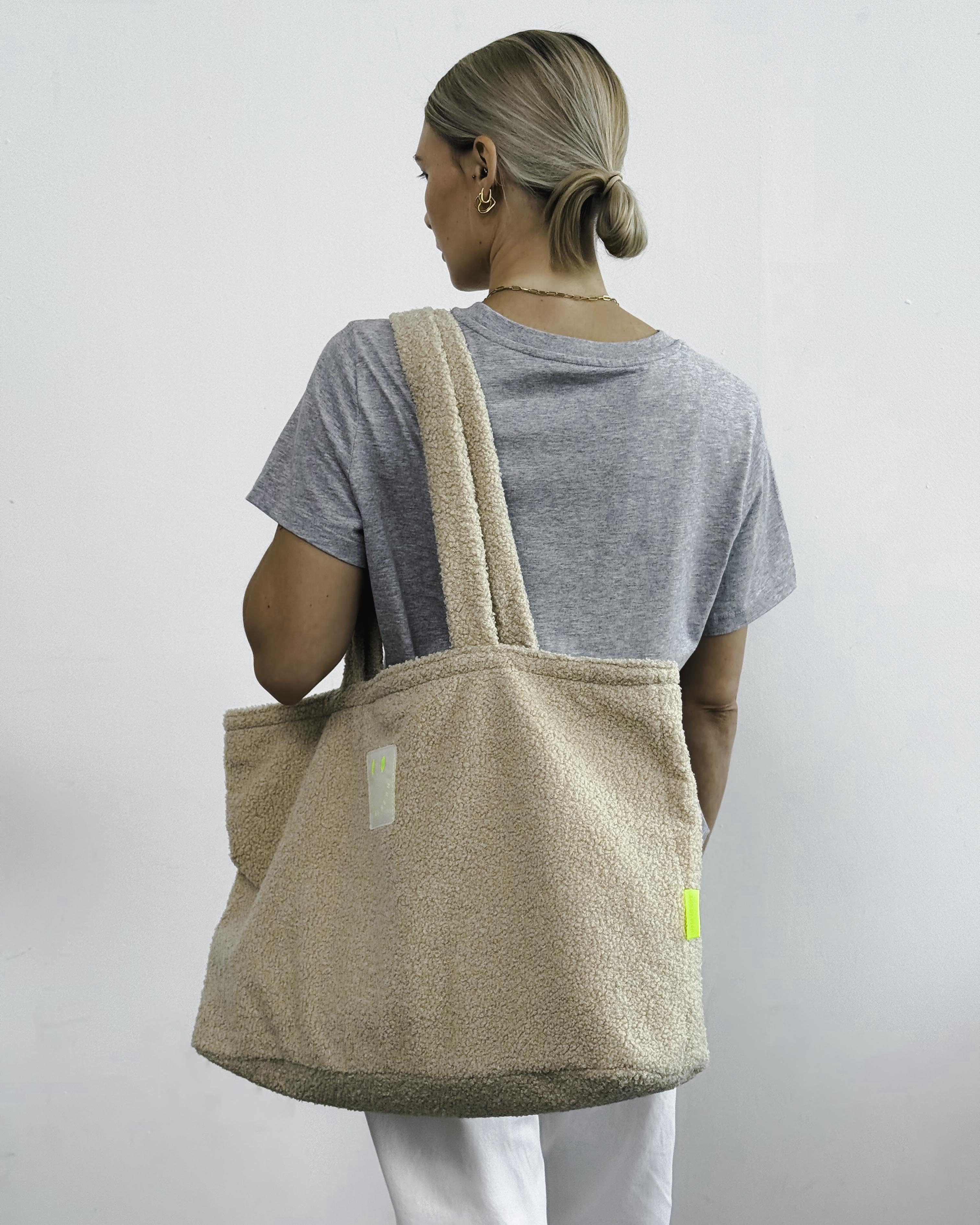 Shopping Bag aus TEDDY Bouclé-Fleece