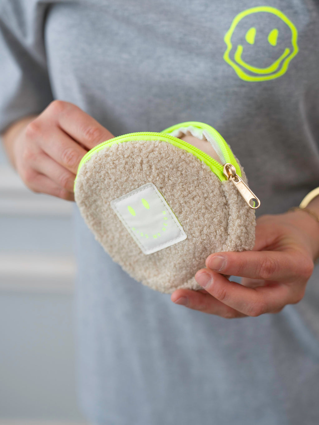 Wallet aus TEDDY Bouclé-Fleece