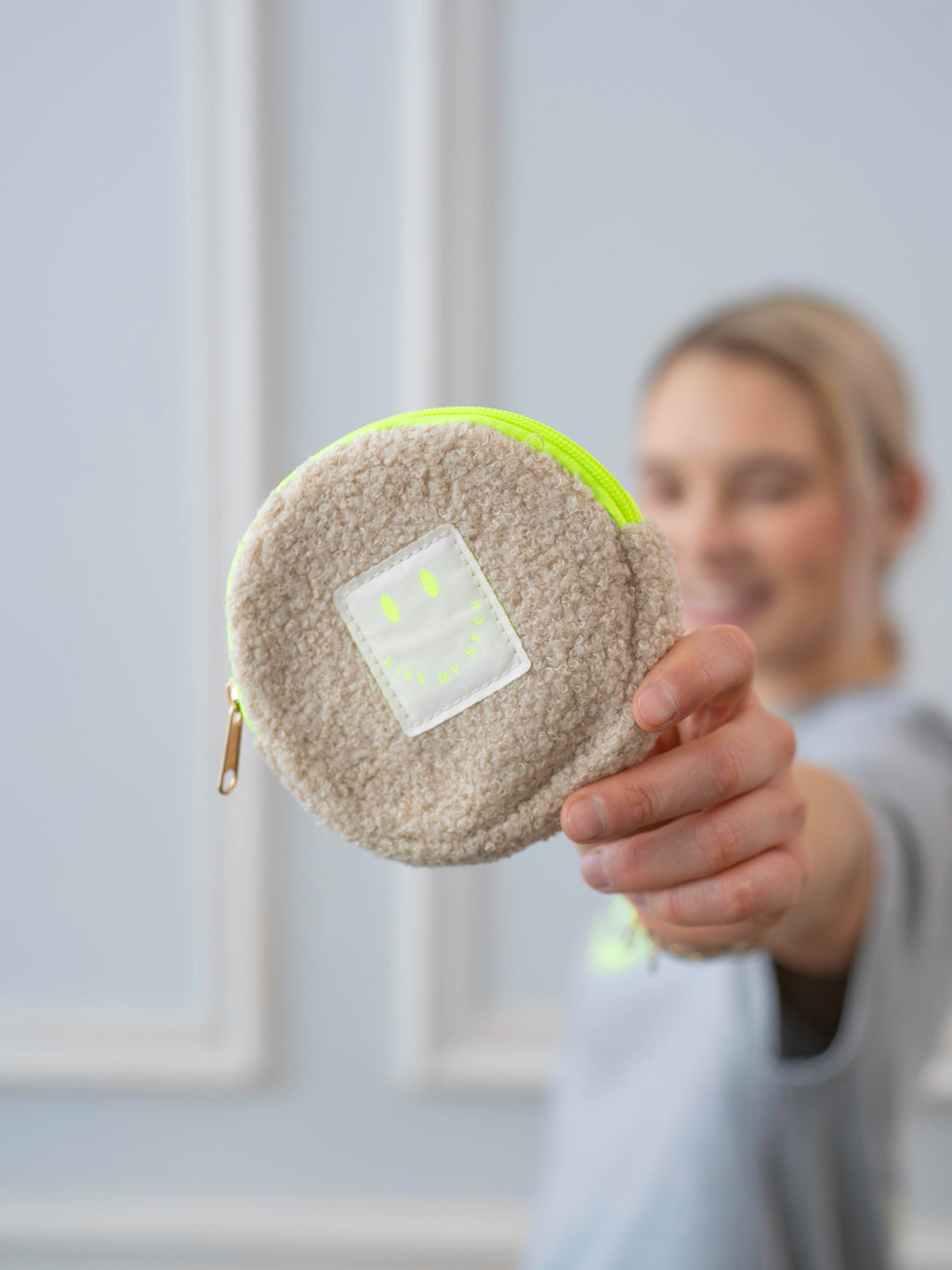 Wallet aus TEDDY Bouclé-Fleece