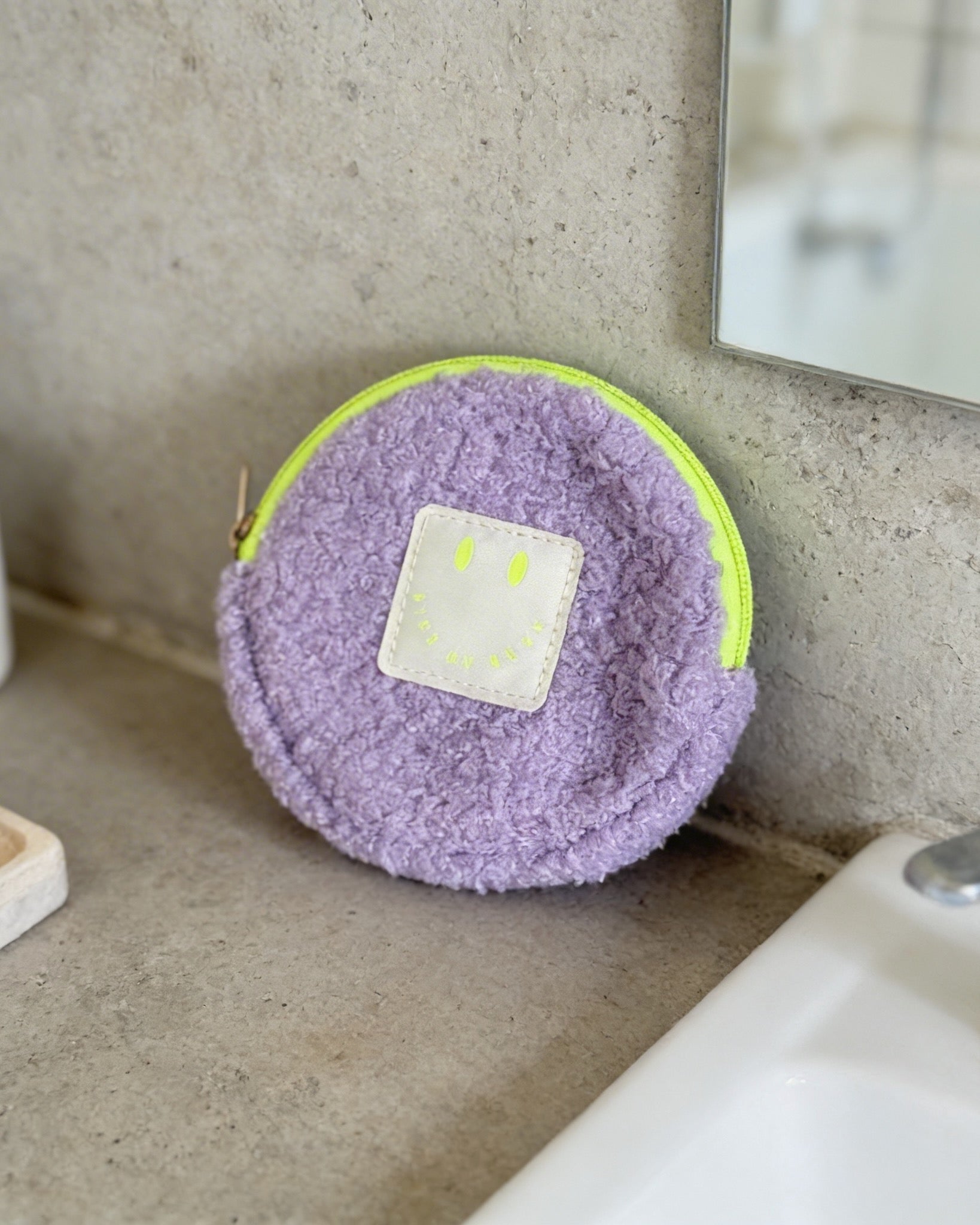 Wallet aus TEDDY Bouclé-Fleece LAVENDEL